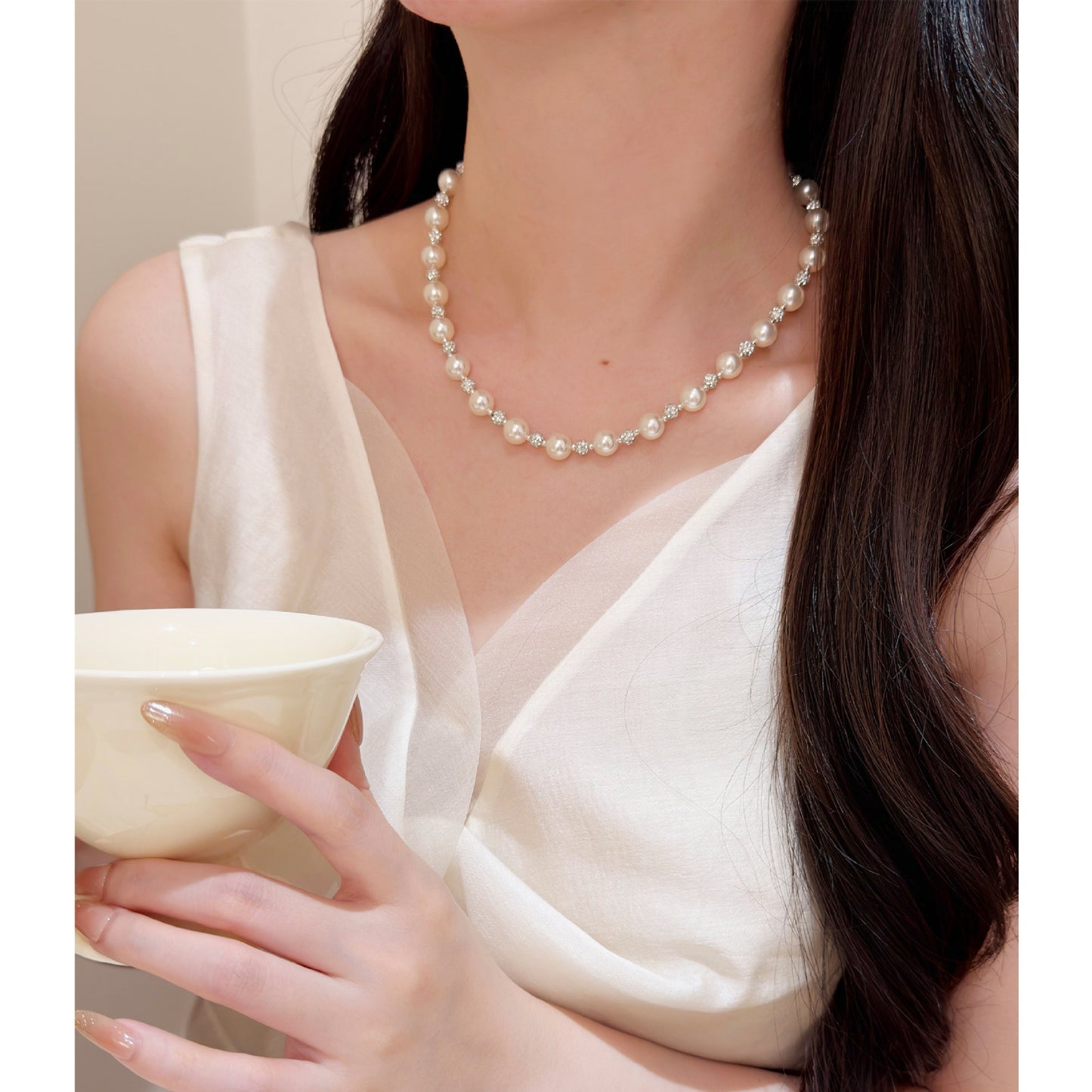 E廠【XDQ0792N】法式輕奢仿珍珠水鑽球項鍊女S925純銀高級感溫婉鎖骨鏈潮
 26.05-3