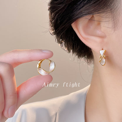 A廠【6986】時尚高級感幾何扭曲空間感手工彩繪百搭通勤新款耳環耳環飾品
 25.10-5