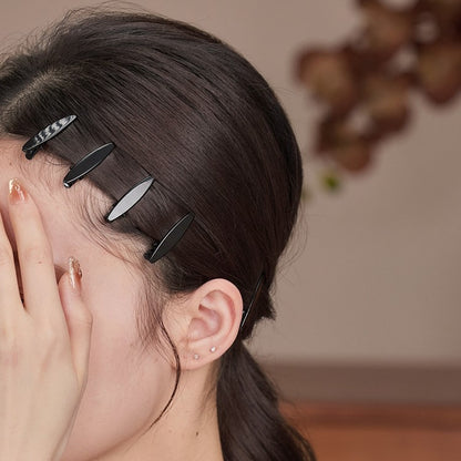 C廠【X135】小號瀏海碎髮夾固定前額側邊夾鴨嘴夾子迷你黑色無痕隱形髮卡髮飾
 26.04-3