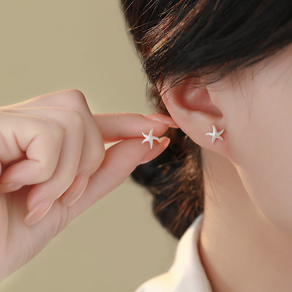 D廠【YC4414E】S925純銀可愛海星耳環女自然小巧小眾設計感可疊戴百搭耳飾
 26.01-1
