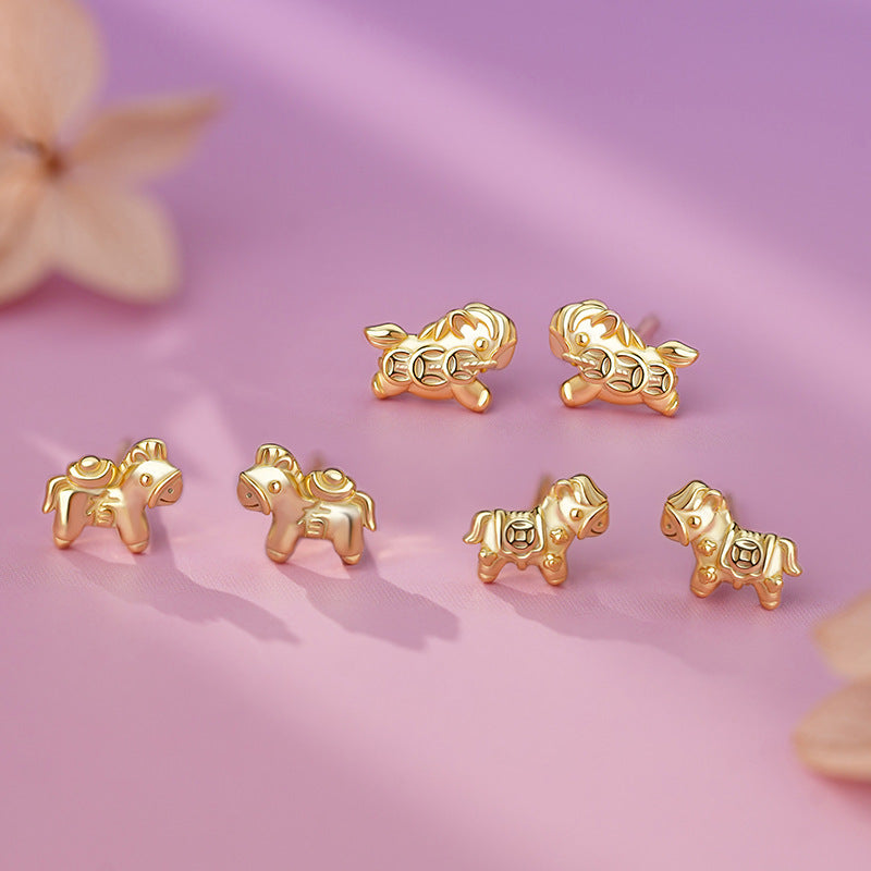 E廠【YC5194E】原創S999足銀萌馬納吉本命年生蕭馬錢幣耳環福氣中式耳飾
 25.10-3