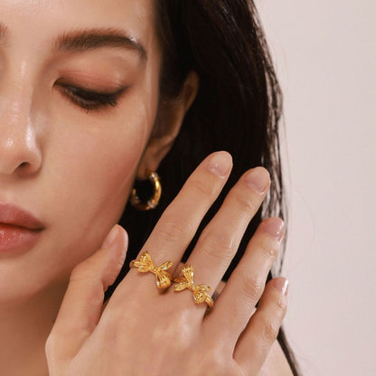 B廠【A304】歐美ins風蝴蝶結開口戒指不鏽鋼PVD電鍍18k金不掉色食指戒 25.03-1