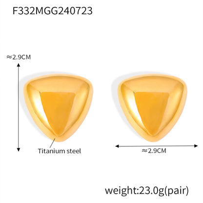 B廠【F332】歐美時尚幾何三角形光面耳環跨國新款耳飾鈦鋼鍍18k真金飾品
 26.06-1