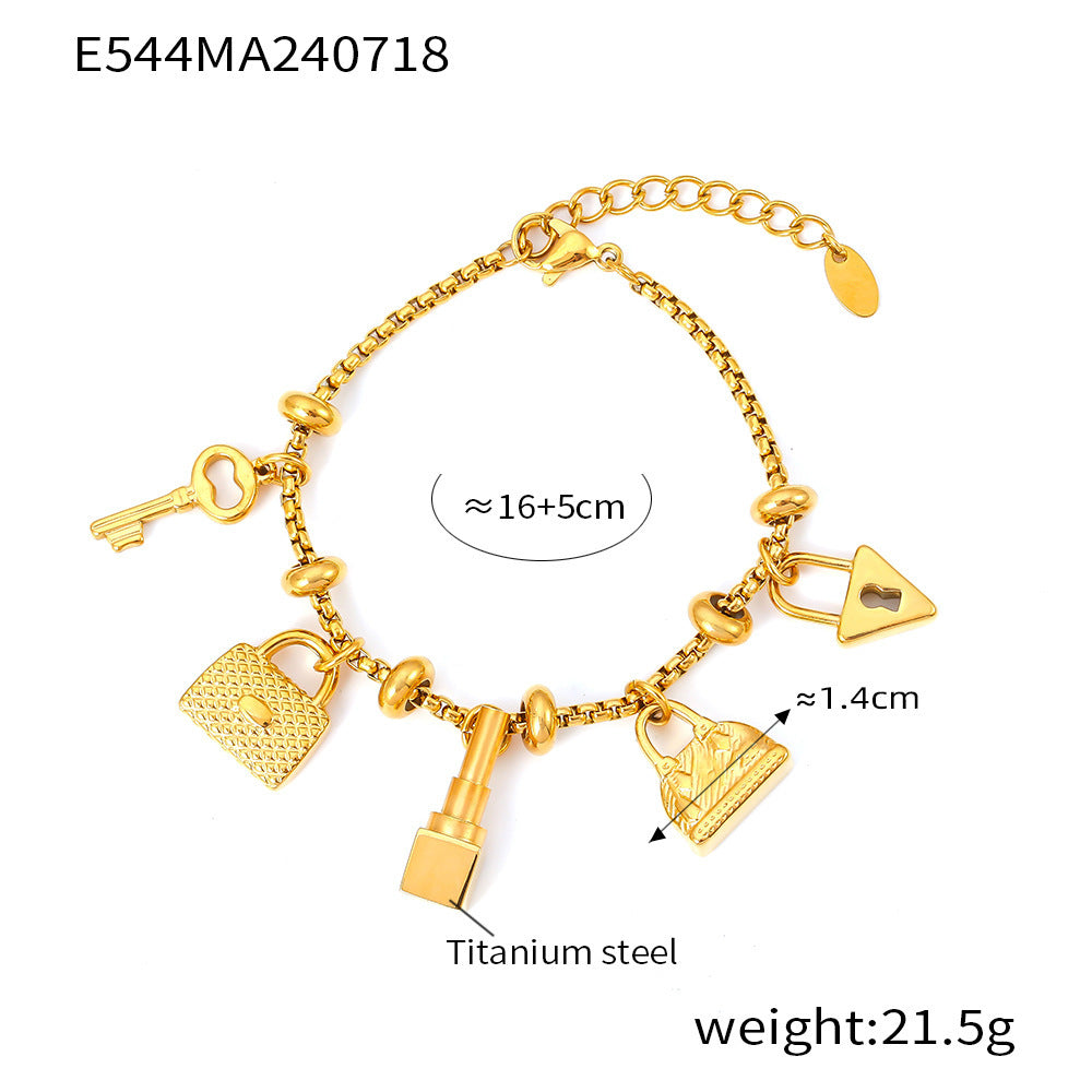 B廠【E543】歐美ins風多元素吊牌鑲鑽掛件手鍊可調整潮流復古鈦鋼鍍18K金手飾 24.07-4