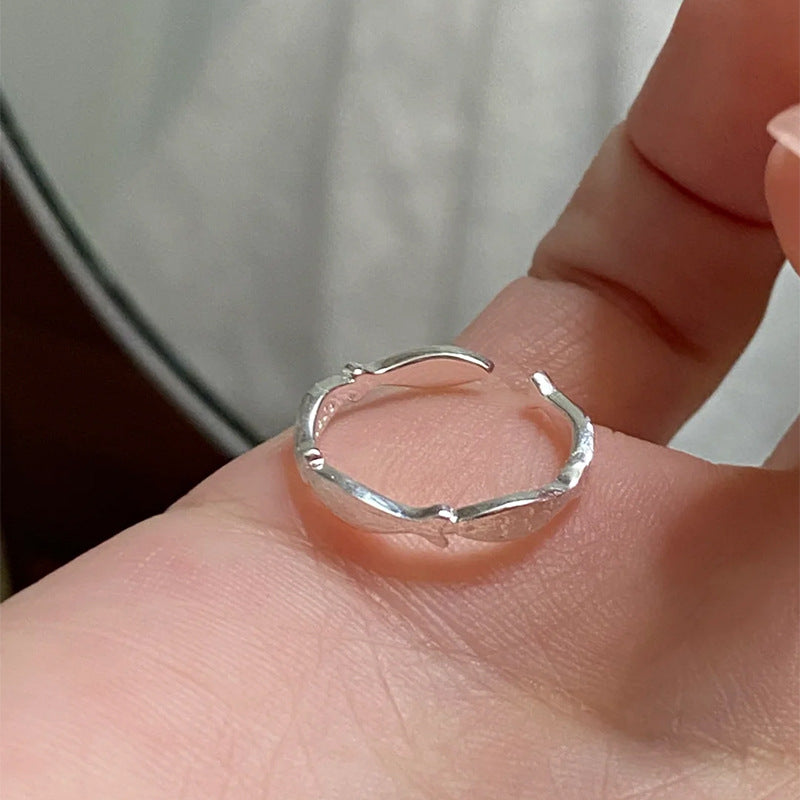 E廠【XDQ8448R】S999純銀小眾設計拉絲小魚戒指女輕奢ins時尚個性開口指環潮
 25.11-4