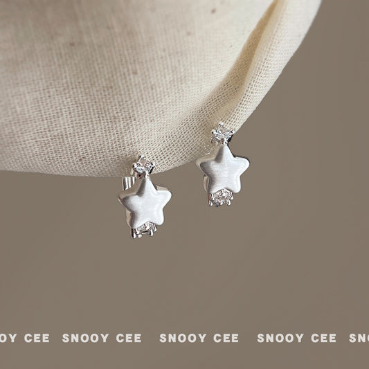 C廠【6927】小爆款拉絲微鑲鋯石耳扣簡約輕奢風通勤高級感新款耳環耳環女
 25.10-3