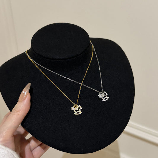 E廠【XDQ0229N】搖搖木馬925純銀項鍊女高級感新中式生肖馬本命年鎖骨鏈
 25.12-2