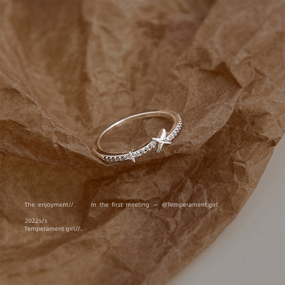 A廠【5423】微鑲鋯石芒星戒指通用碼電鍍真白金個性ins小眾設計師款指環 25.02-2