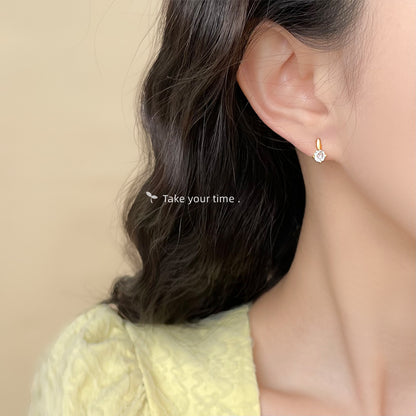 A廠【5854】S925銀針迷你鋯石耳環女簡約百搭小巧學生飾品氣質爆款通勤潮耳飾 25.04-2