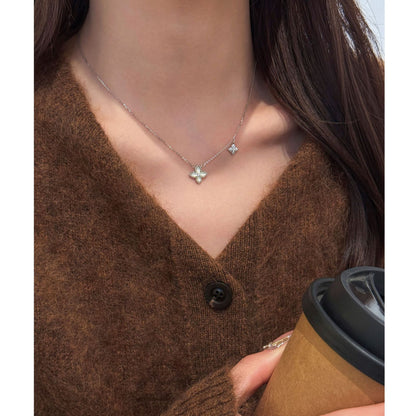 E廠【XDQ0120N】S925純銀精緻貝殼四葉草項鍊女復古輕奢花朵高級感鎖骨鏈
 26.03-1