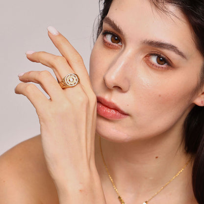 B廠【A700】時尚簡約個性幾何鏤空高質感飾品鑲嵌鋯石設計銅材質戒指女 25.02-4