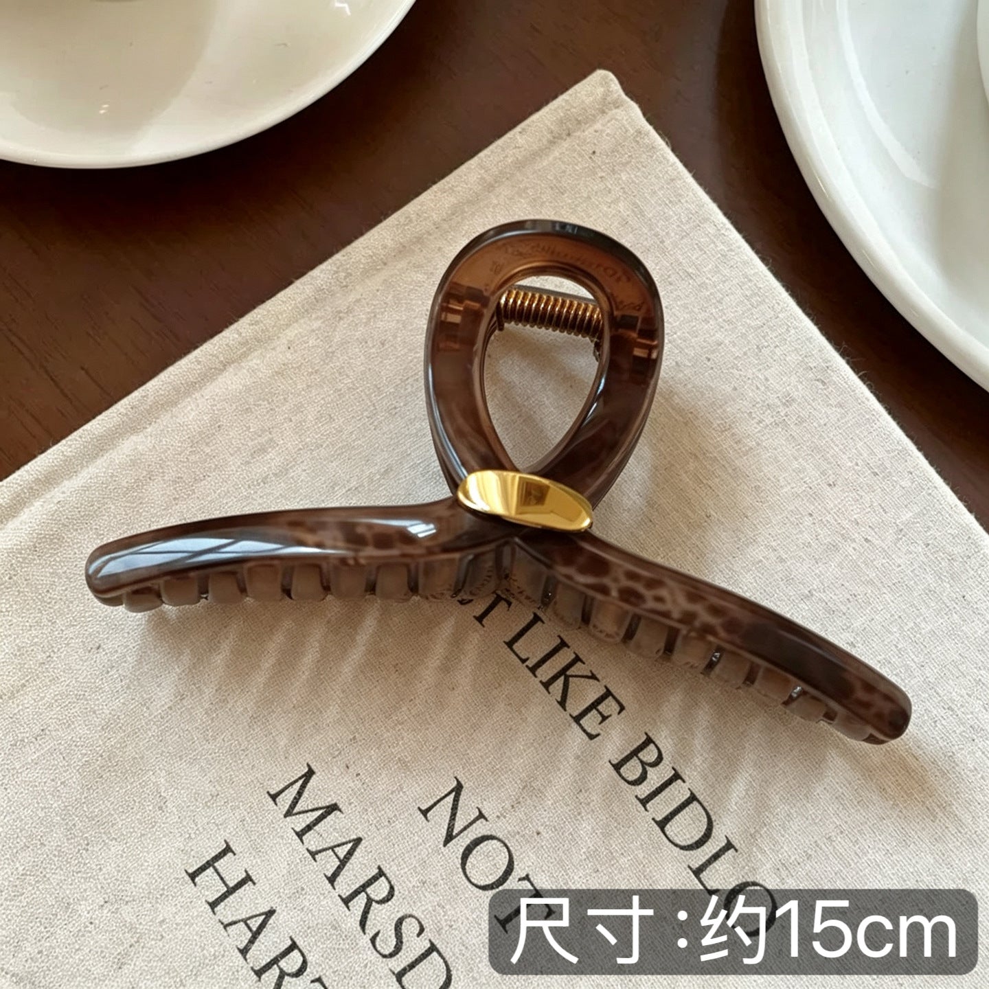 C廠【X261】高品質豹紋金標抓夾大號女2026新款高級感髮夾後腦勺盤髮鯊魚夾子
 26.05-2「C廠-單筆結帳需滿，NT$500出貨(不含運費)」