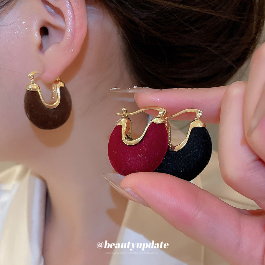 A廠【HE29207】秋冬新款植絨圓形U型耳扣輕奢高級感耳環復古氣質百搭耳環耳飾女
 25.11-1