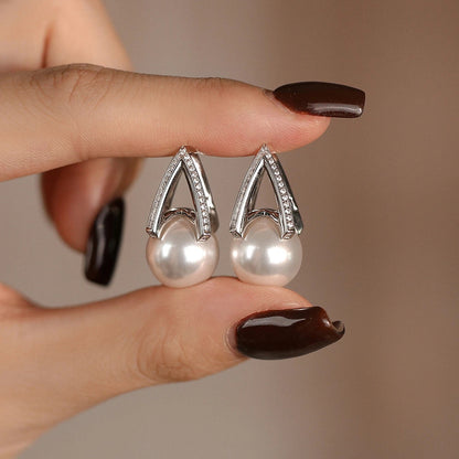 E廠【XDQ11059E】S925純銀輕奢仿珍珠馬蹄耳扣女時尚優雅鑲鑽V型耳環氣質耳飾
 26.03-2