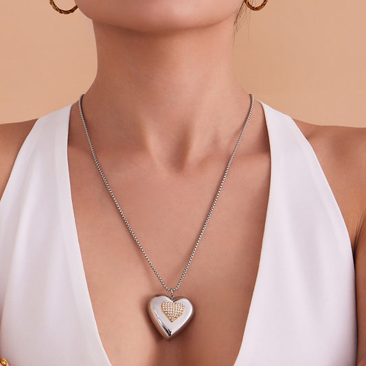 B廠【P843】歐美超閃鋯石滿鑽雙色愛心吊墜鎖骨項鍊不鏽鋼跨境女網紅百搭潮款
 26.04-3