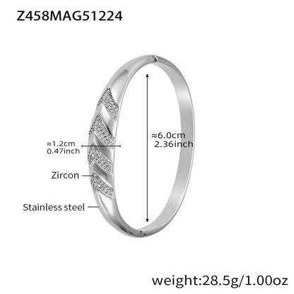 B廠【Z086】不鏽鋼5A鋯石幾何形手鐲鍍18k真金多手環組合 跨國時尚百搭首飾
 26.01-1