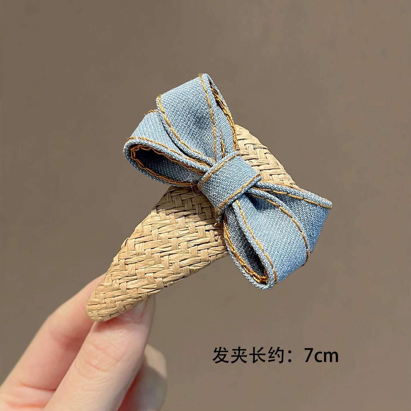 C廠【K7】草編牛仔蝴蝶結髮夾清新度假風側邊夾碎髮瀏海夾夏日百搭頭飾髮卡
 26.05-3