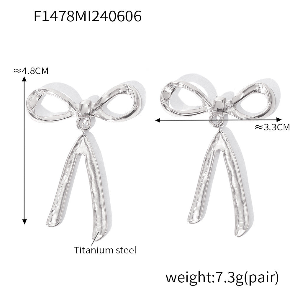 B廠【F1478】INS風小眾設計感輕奢蝴蝶結耳環新款鈦鋼通勤耳環女簡約保色耳環 24.06-2