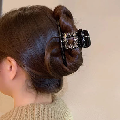 C廠【X76】韓國高端鏤空鑲鑽抓夾高級感黑色髮量少盤髮夾女新款後腦勺鯊魚夾
 26.04-3