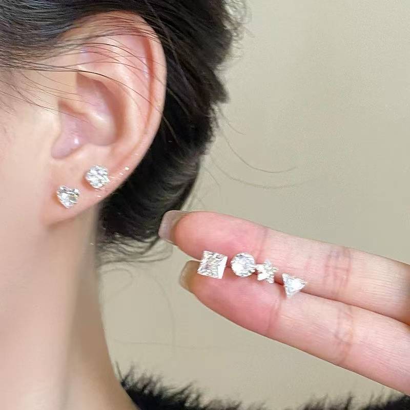 E廠【XDQ10096E】S999純銀四爪愛心閃鑽耳環女迷你小巧星星花鋯石百搭耳飾品
 26.01-2