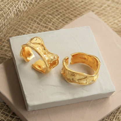 B廠【A120】歐美跨國飾品不鏽鋼重工壓紋不規則褶皺開口戒指鍍18k真金指環女
 26.01-1