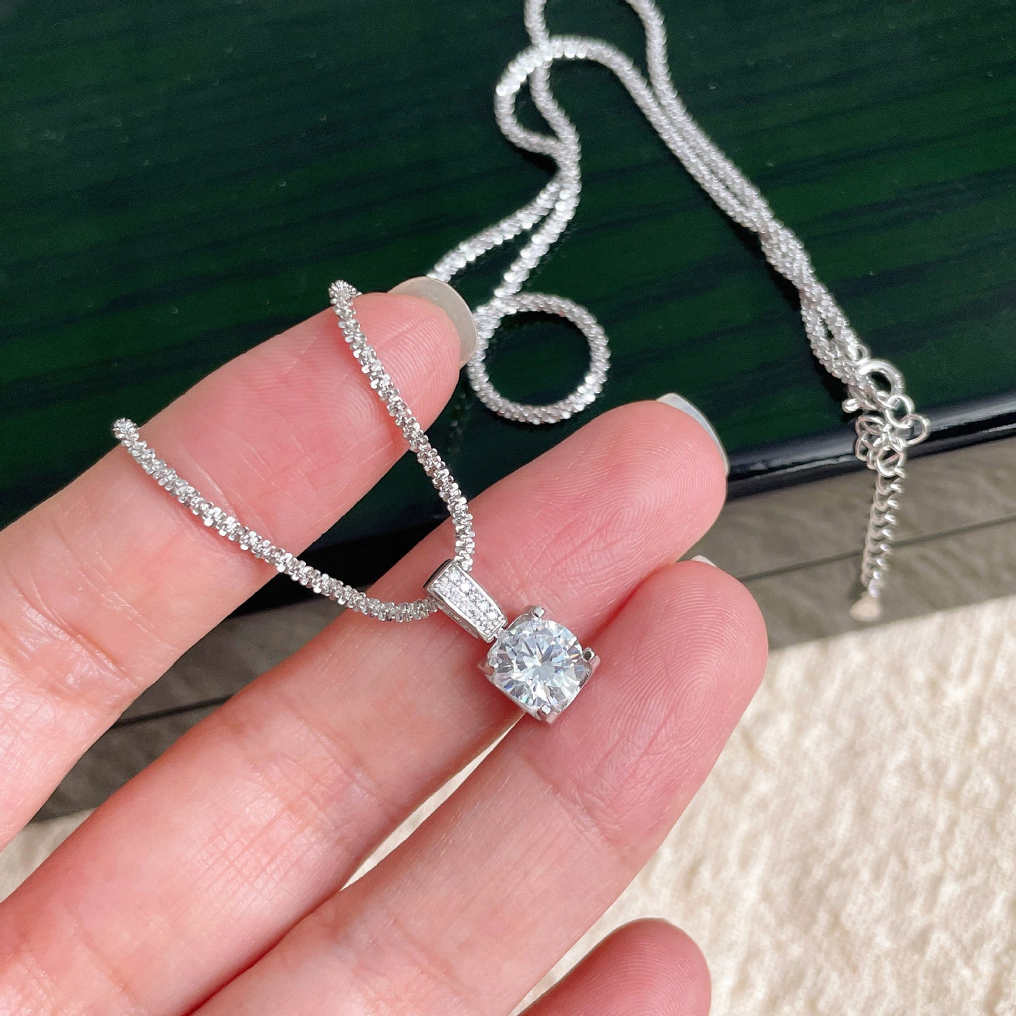 F廠【DQ1302N】輕奢精緻牛頭扣波光粼粼項鍊女S925純銀小方糖高級感鎖骨鏈潮 25.04-3
