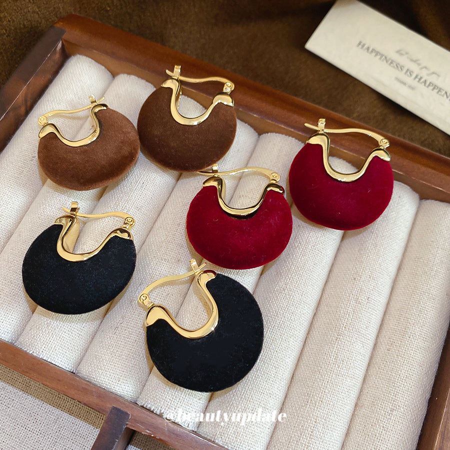 A廠【HE29207】秋冬新款植絨圓形U型耳扣輕奢高級感耳環復古氣質百搭耳環耳飾女
 25.11-1