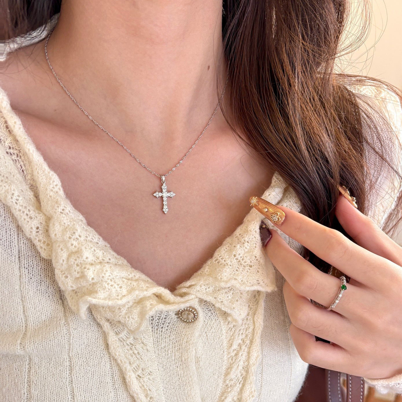 E廠【XDQ0651N】S925純銀小眾高級感滿鑽十字架項鍊女冷淡風鑲鋯石吊墜鎖骨鏈
 25.12-4