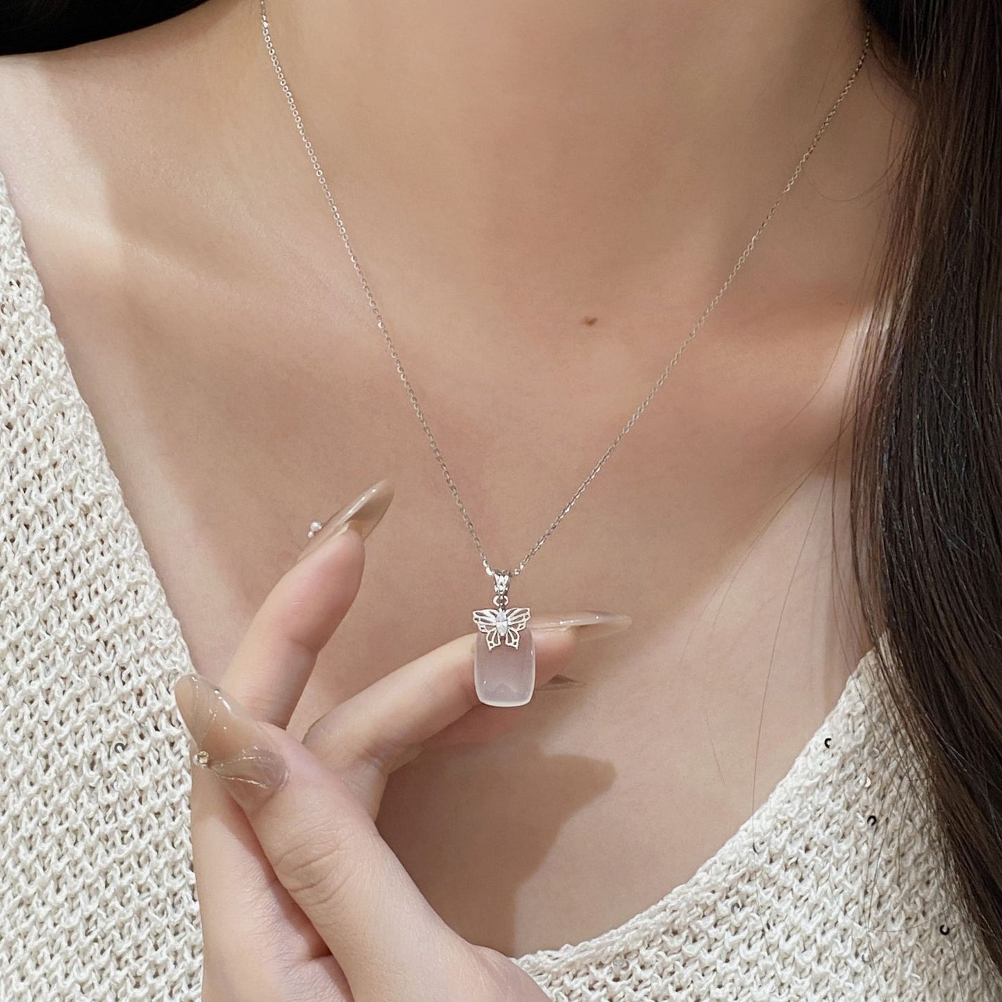 F廠【XDQ0051N】S925純銀新中式蝴蝶玉髓項鍊女天然石無事牌高級感鎖骨鏈
 25.11-1
