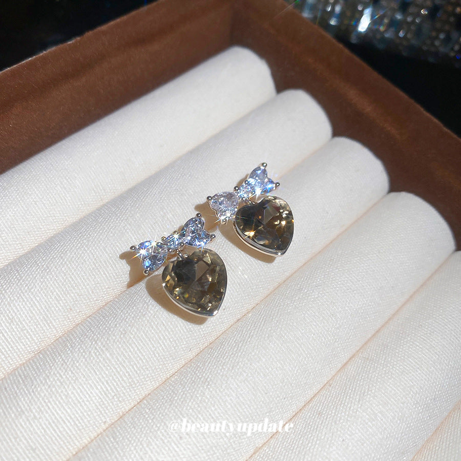 A廠【HE29247】心動訊號~ 韓系冰透愛心蝴蝶結耳環女輕奢高級感耳環小眾氣質耳飾
 25.11-1