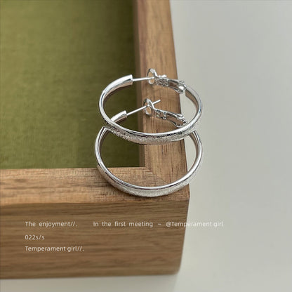 A廠【5731】耳圈正面是磨砂~實物很高級感！鍍14K時尚素圈通勤辣妹款耳環 25.03-3