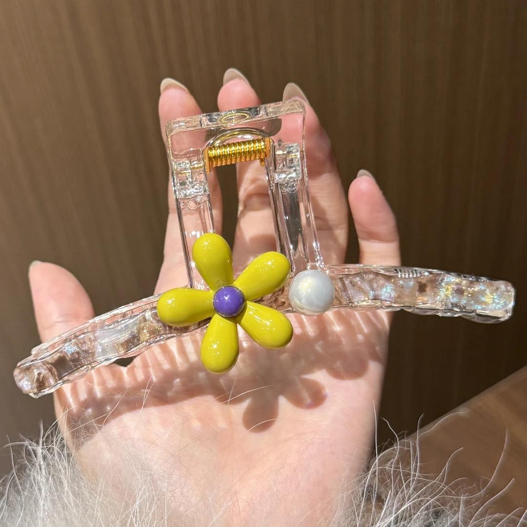 C廠【X531】黃綠色花朵抓夾女高級感鯊魚夾2026新款高品質後腦勺盤髮夾髮飾 26.07-1「C廠-單筆結帳需滿，NT$500出貨(不含運費)」