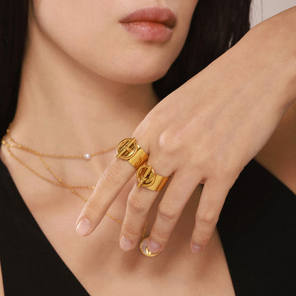 B廠【A485】OT扣環開口寬面設計不鏽鋼鍍18K真金個性嘻哈食指戒 25.03-1