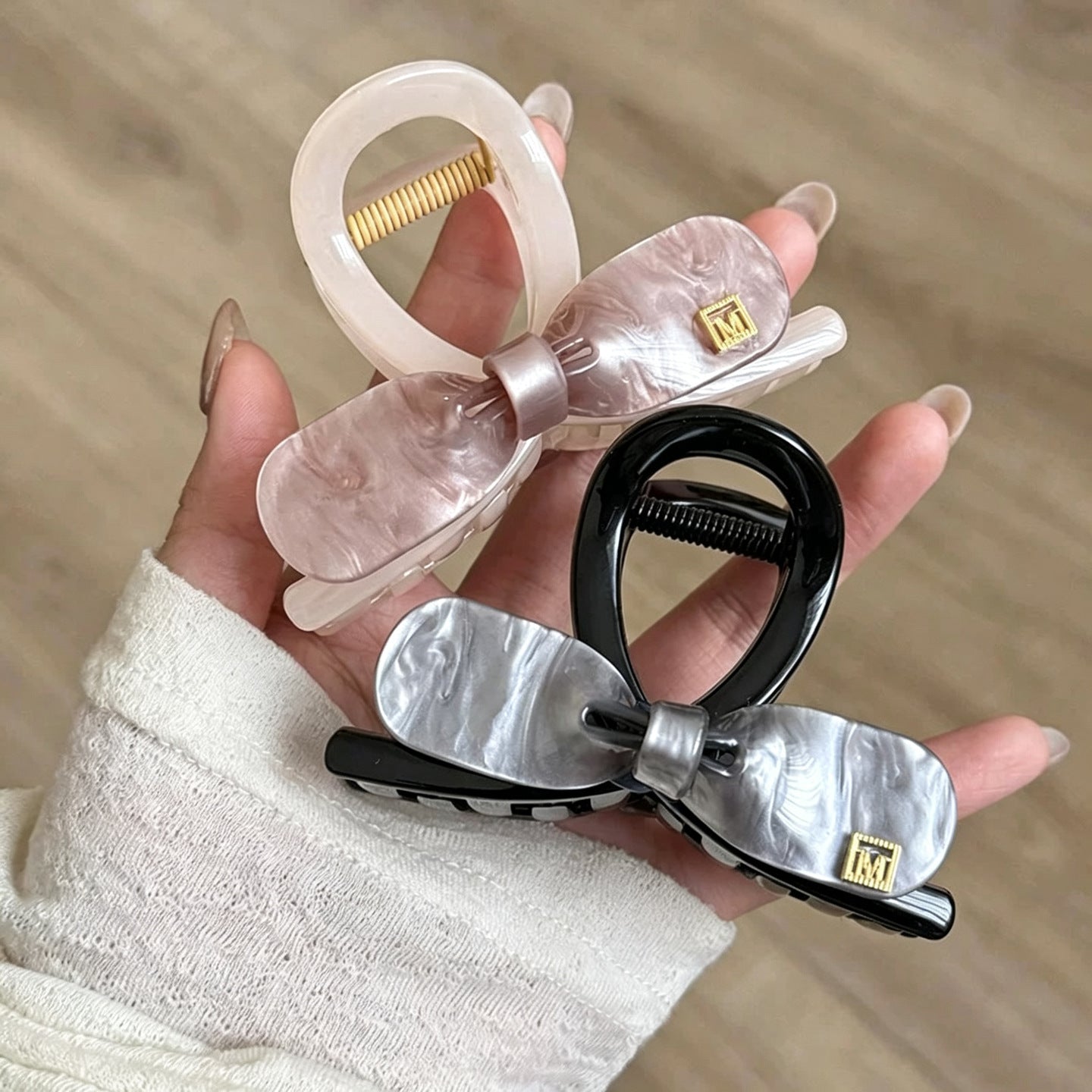 C廠【X455】超仙~簡約蝴蝶結頭髮抓夾女高級感2026新款鯊魚夾後腦勺髮夾髮飾
 26.06-2