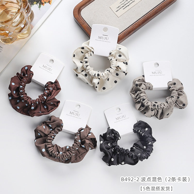 D廠【B492】時尚格紋大腸圈髮繩2條卡裝高級感布藝頭繩髮飾寬皮筋高馬尾髮圈
 25.11-1「D廠-單筆結帳需滿，NT$600出貨(不含運費)」