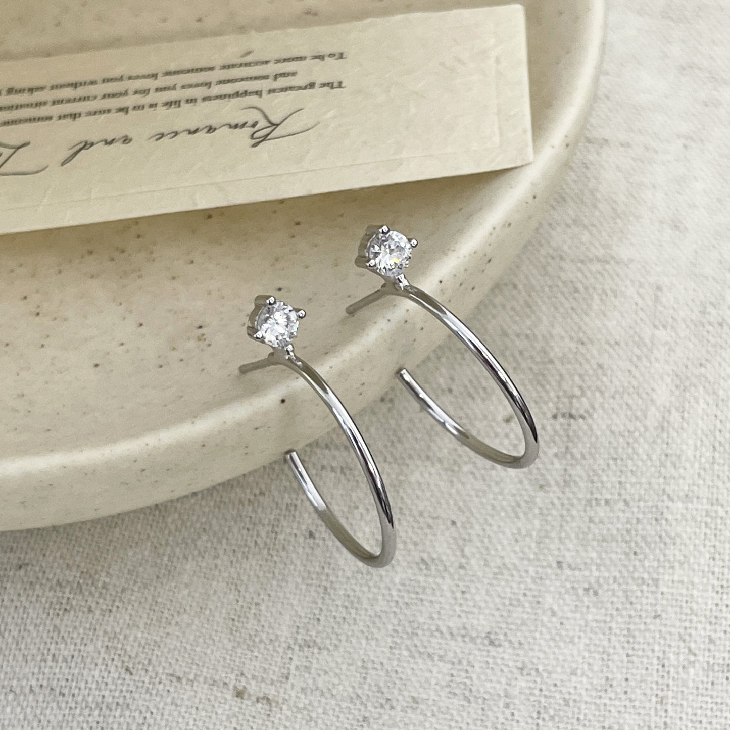 E廠【XDQ11680E】通體S925純銀單鑽素圈耳環冷淡風高級感鑲鋯石氣質耳環耳飾女
 25.11-4