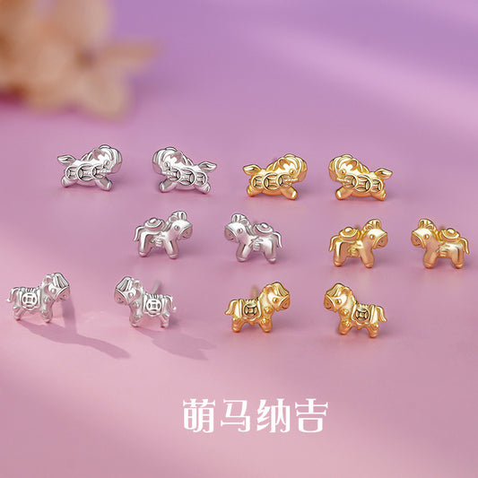 E廠【YC5194E】原創S999足銀萌馬納吉本命年生蕭馬錢幣耳環福氣中式耳飾
 25.10-3