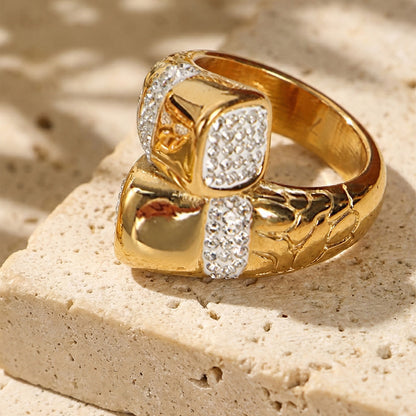 B廠【A042】不鏽鋼鋯石交叉幾何戒指鍍18k金歐美時尚輕奢百搭個性氣質食指戒
 26.01-1