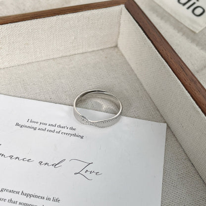 F廠【DQ8168R】ins設計感幾何方形亮片扭結戒指女S925純銀韓版氣質開口指環 25.07-1