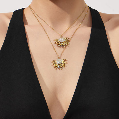 B廠【P766】歐美跨境ins小眾設計超閃5A鋯石太陽吊墜項鍊不鏽鋼鍍18k真金飾品
 26.01-2