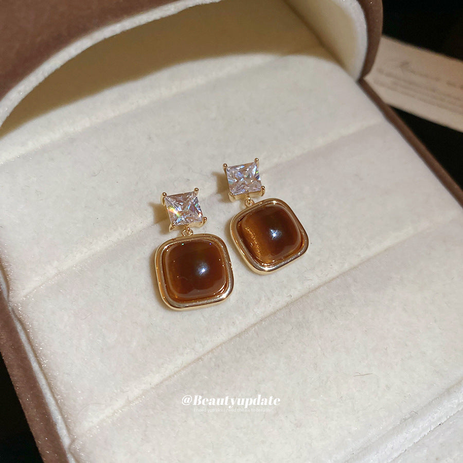 A廠【WE5194】18K真金電鍍925銀針虎眼石鋯石耳環 美拉德氣質耳環輕奢高級感耳飾女
 25.11-2