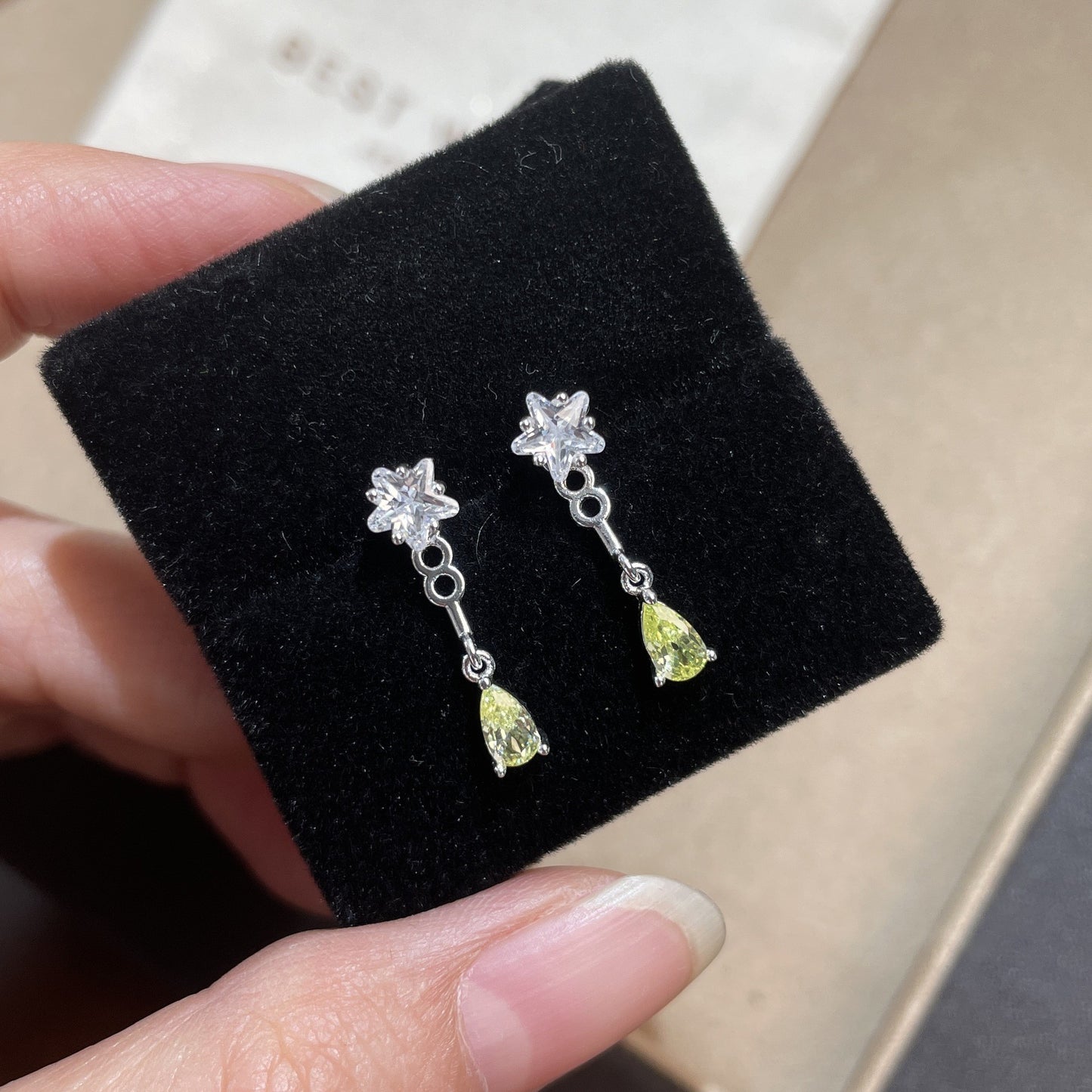 F廠【XDQ10316E】通體925純銀後掛式水滴耳環女小眾設計感精緻鋯石耳飾
 25.10-5