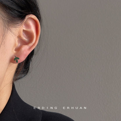 A廠【2180】通勤百搭綠色迷你葉子耳環森系甜美可愛小巧綠芽百搭烤漆春夏耳飾 25.01-3
