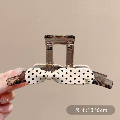C廠【X461】字母波點三角抓夾女高級感2026新飽滿後腦勺大號髮量大盤髮鯊魚夾
 26.06-2