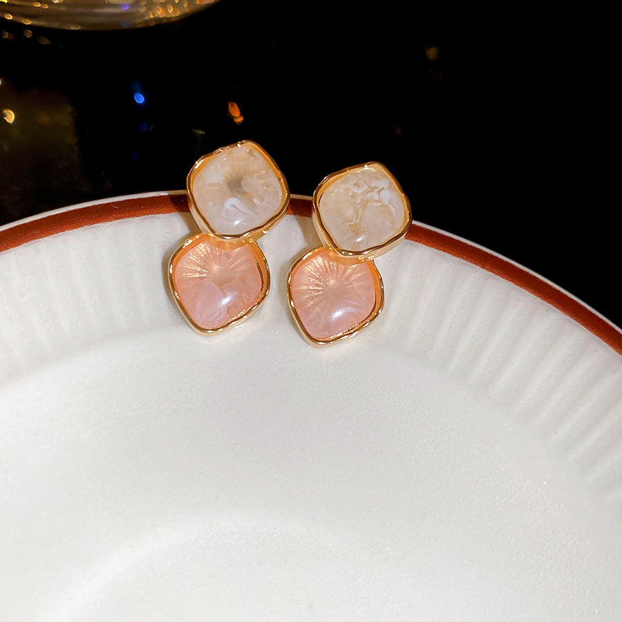 A廠【HE26227】925銀針粉色樹脂菱形耳環小眾百搭甜美耳環氣質輕奢高級感時尚耳環女 25.05-1