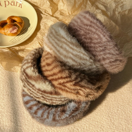 C廠【P86】秋冬毛絨豹紋寬邊髮箍女高級感頭箍高顱頂髮卡洗臉壓髮捆百搭髮飾
 25.12-3「C廠-單筆結帳需滿，NT$500出貨(不含運費)」