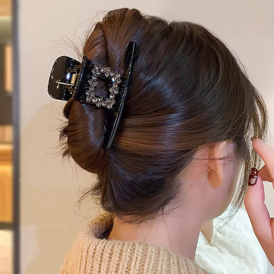 C廠【X76】韓國高端鏤空鑲鑽抓夾高級感黑色髮量少盤髮夾女新款後腦勺鯊魚夾
 26.04-3