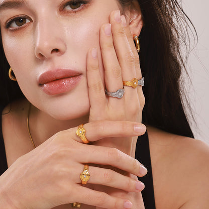 B廠【A735】歐美飾品不鏽鋼鑲鋯石開口戒指小眾設計愛心指環電鍍18k金 25.02-4