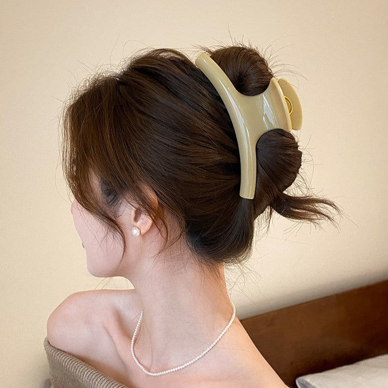 C廠【X3】早春大號弧形抓夾女2026新款簡約百搭後腦勺鯊魚夾髮夾高級感髮飾
 26.03-2