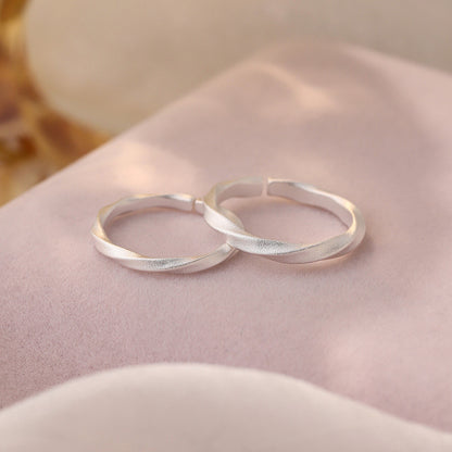 D廠【YC5435R】S999足銀莫比烏斯對戒情侶對戒極簡風文藝開口可調手飾 25.01-3